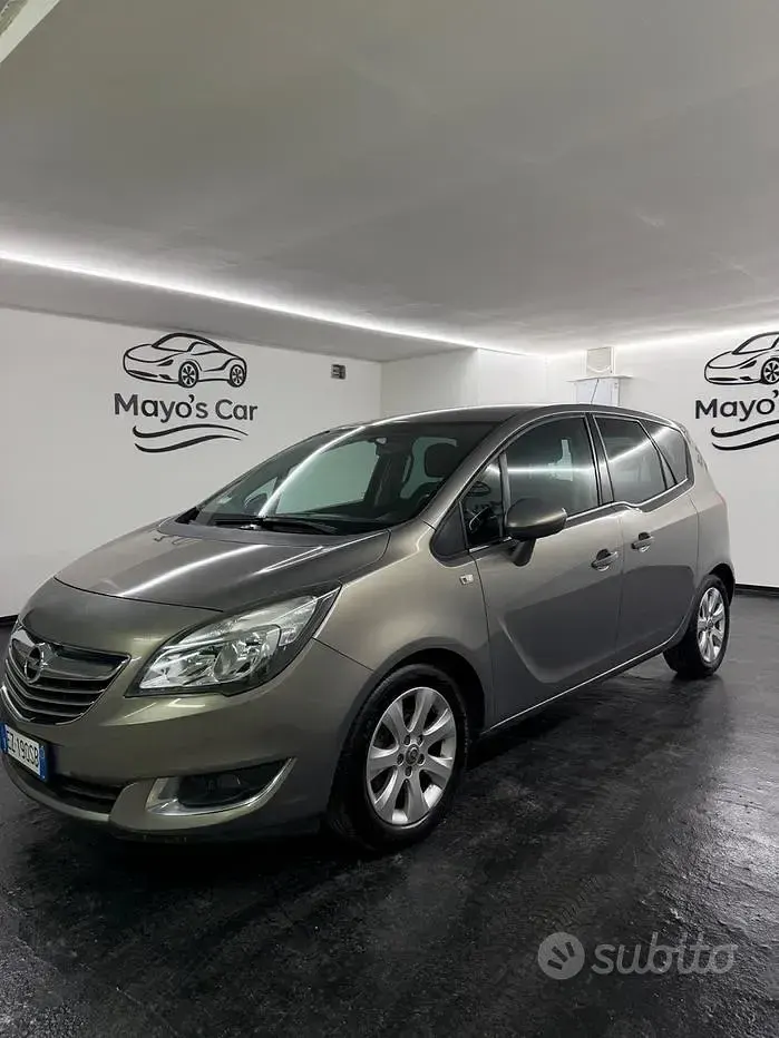 Usata Opel Meriva 95 CV (69 kW) 2015 Grigio Monovolume