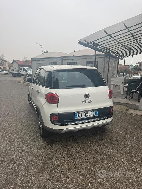Usata Fiat 500L Trekking 85 CV (62 kW) 2014 Bianco Monovolume