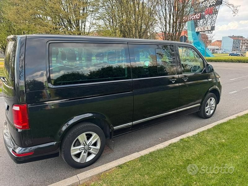 Usata VW Caravelle 150 CV (110 kW) 2019 Monovolume