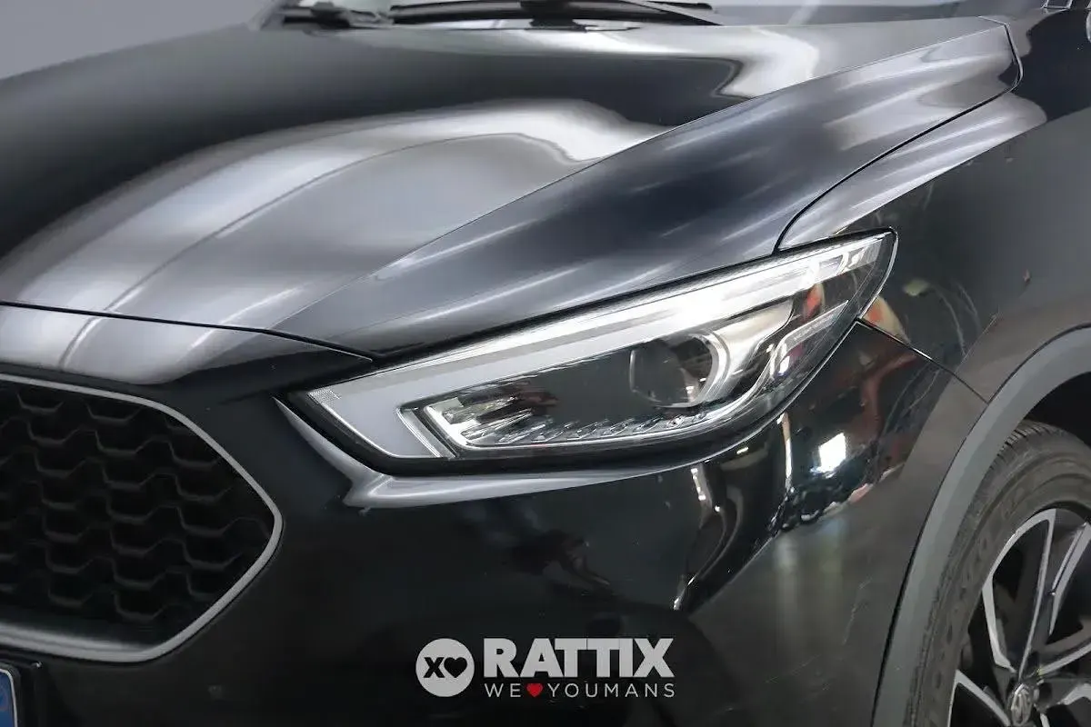 Usata MG ZS Luxury 106 CV (77 kW) 2024 Nero SUV