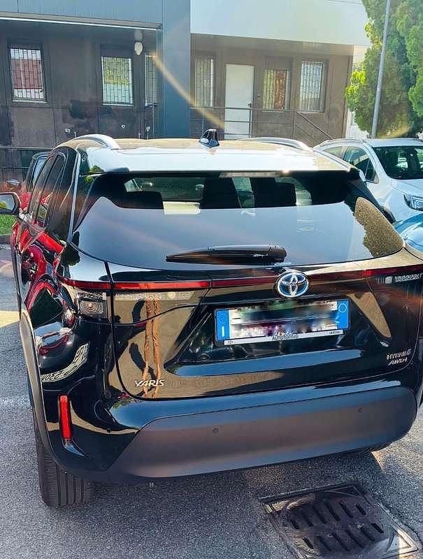 Usata Toyota Yaris Cross Trend 92 CV (67 kW) 2022 SUV