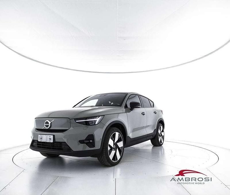 Sage green Nuova 2024 Volvo C40 Ultimate SUV | 37.900 € (Buon prezzo) - Immagine 1/4