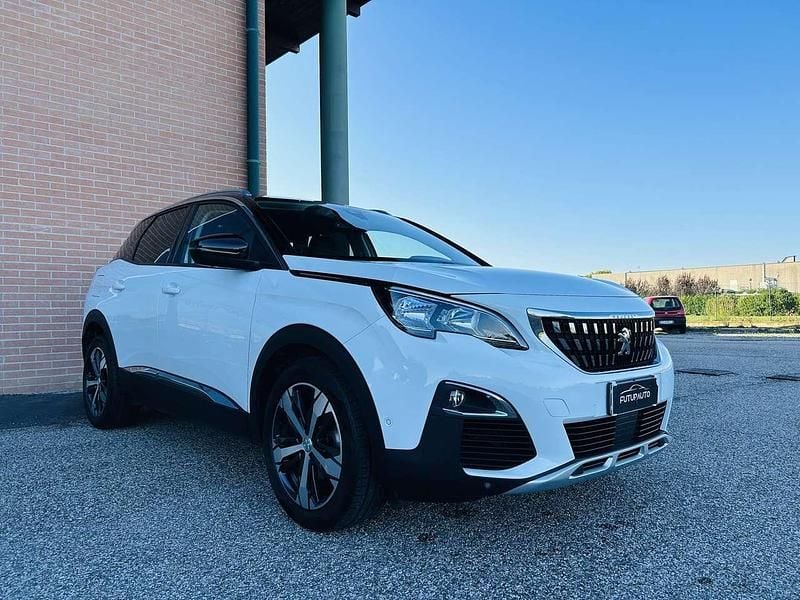 Usata Peugeot 3008 Allure 120 CV (88 kW) 2017 Nero SUV