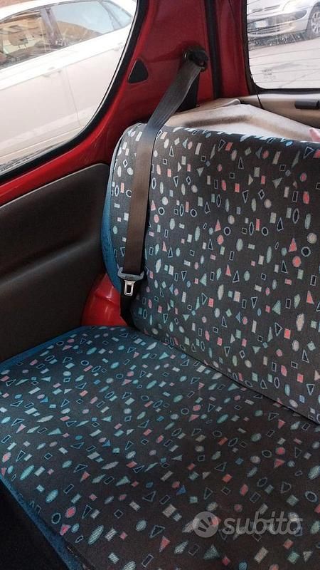 Usata Fiat 600 2004 Rosso Berlina