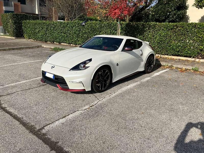 Gebraucht Nissan 370Z Nismo 344 PS (253 kW) 2016 Weiß Coupé