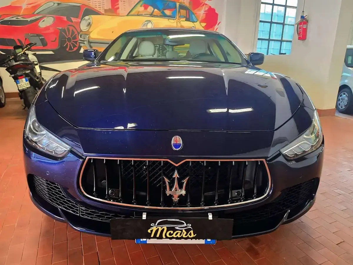 Usata Maserati Ghibli 250 CV (183 kW) 2016 Blu/azzurro Berlina