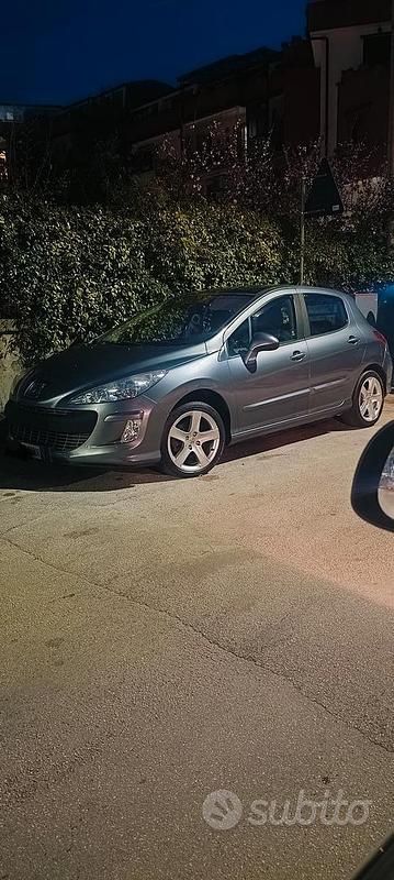 Usata Peugeot 308 2008 Berlina