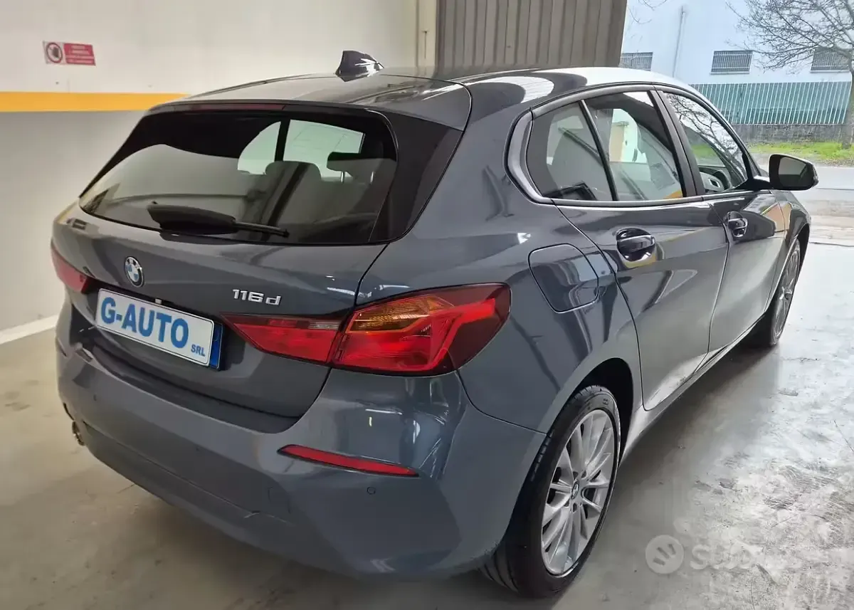 Usado BMW 116 Advantage 116 HP (85 kW) 2023 Azul Citadino