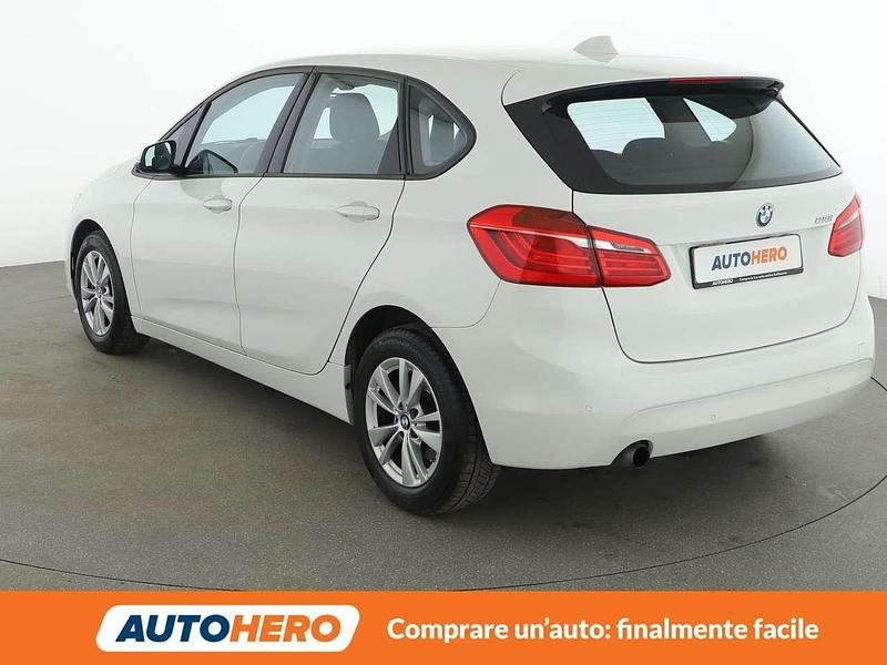 Usata BMW 218 Active Tourer Advantage 136 CV (100 kW) 2016 Bianco Monovolume