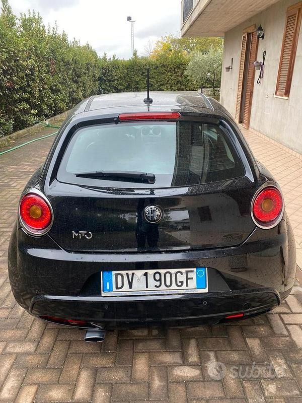 Usata Alfa Romeo MiTo 95 CV (69 kW) 2009 Nero Utilitaria