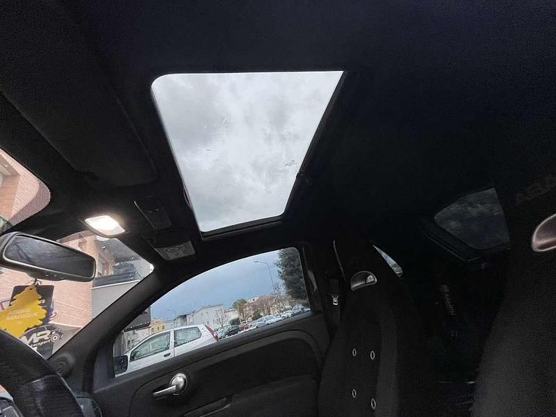 Usata Abarth 595 144 CV (105 kW) 2018 Utilitaria