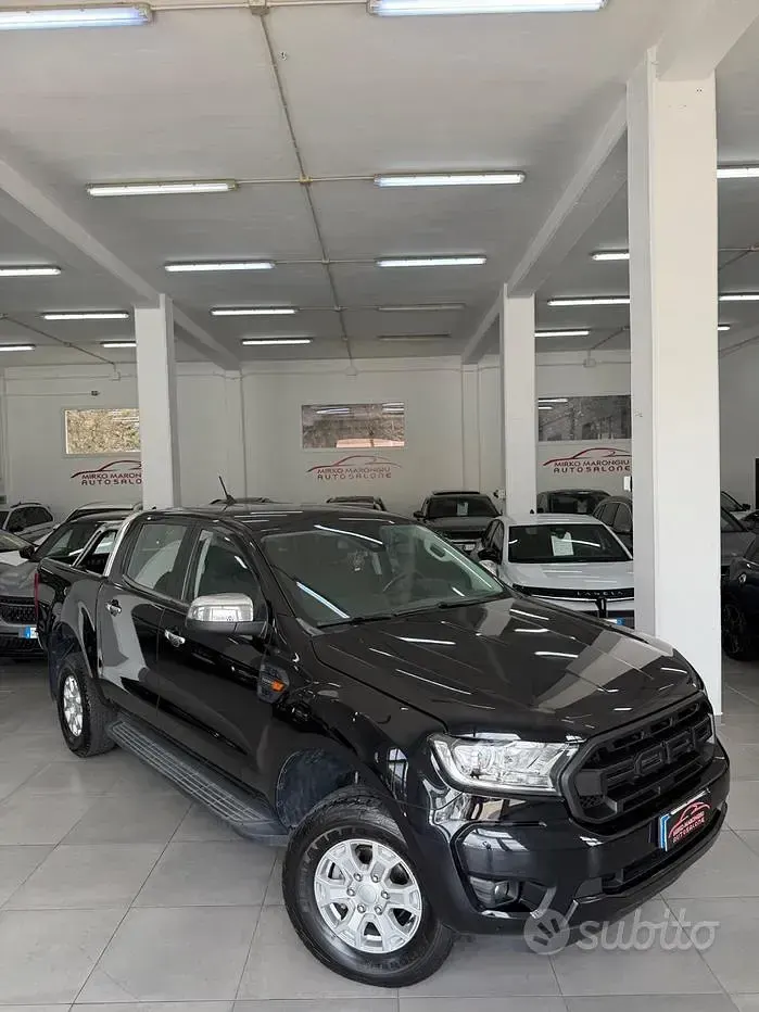 Usata Ford Ranger XLT 170 CV (125 kW) 2023 Nero Pick-up
