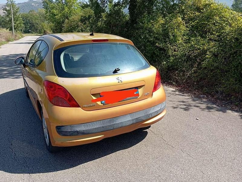 Usata Peugeot 207 88 CV (64 kW) 2006 Berlina