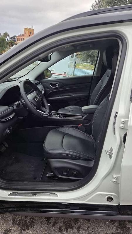 Usata Jeep Compass Summit 131 CV (96 kW) 2025 Bianco SUV