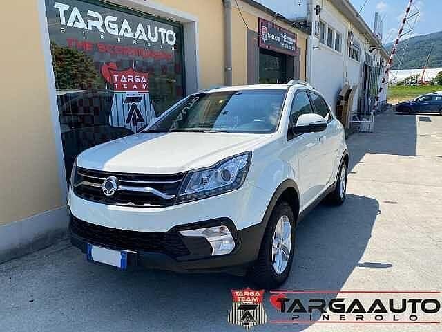 Bianco Usata 2018 Ssangyong Korando Limited SUV | 12.500 € (Cara) - Immagine 1/4