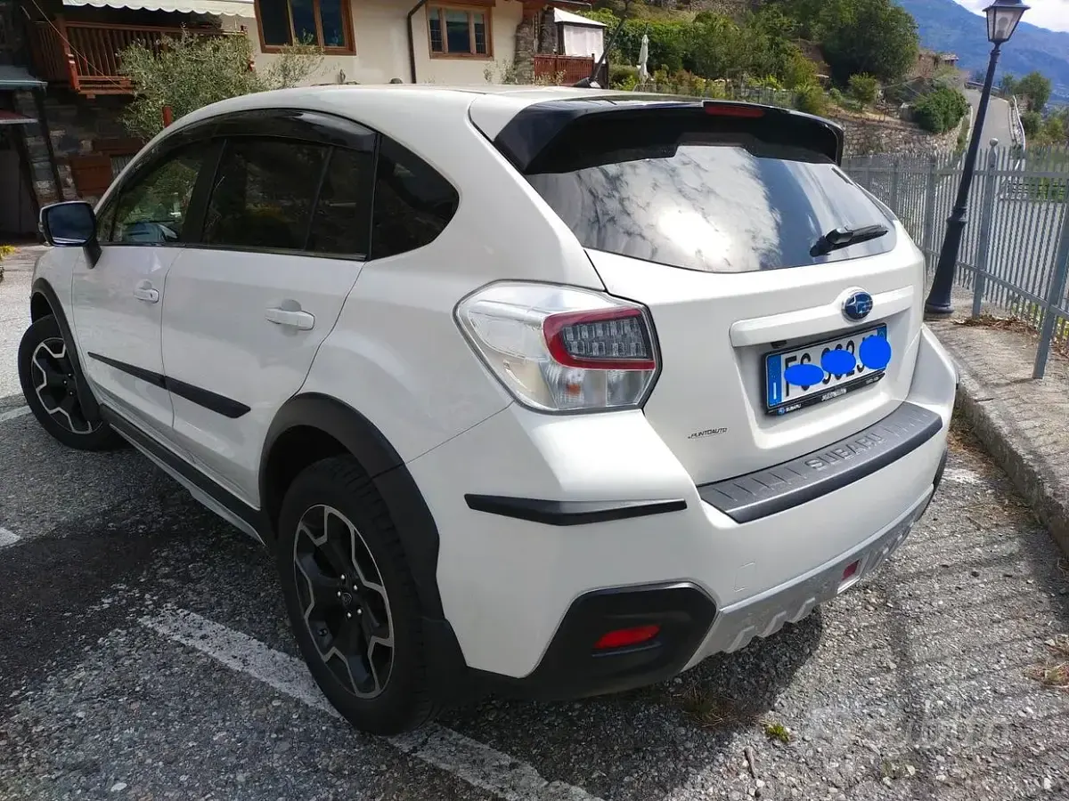 Usata Subaru XV 150 CV (110 kW) 2016 Bianco SUV