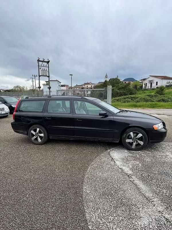 Usata Volvo V70 Summum 163 CV (119 kW) 2005 Nero Station wagon