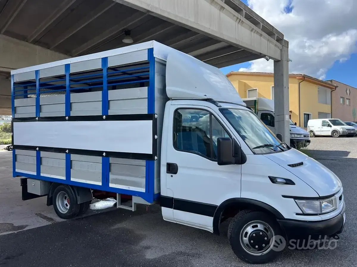 Usata Iveco Daily 125 CV (91 kW) 2003