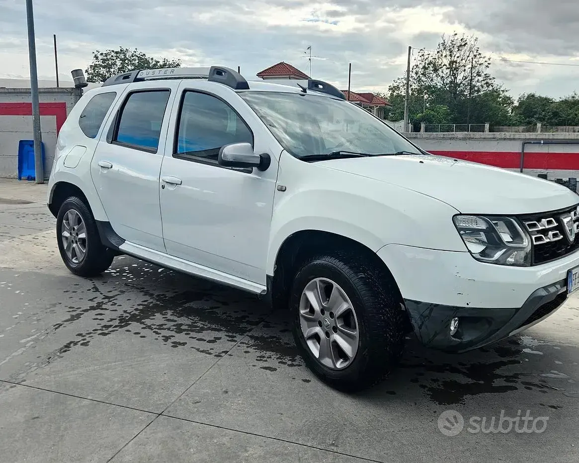 Usata Dacia Duster 109 CV (80 kW) 2016 Bianco SUV