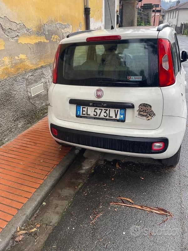 Usata Fiat Panda 37 CV (27 kW) 2012 Bianco Utilitaria