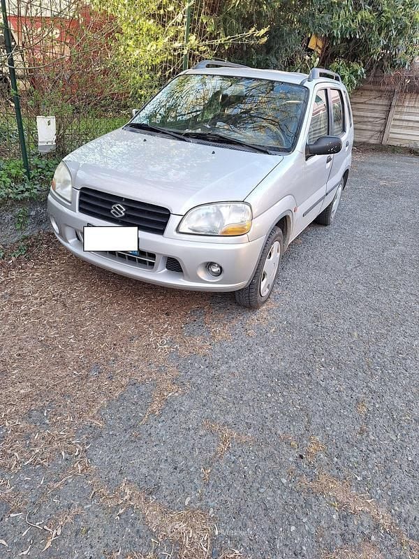 Second-hand Suzuki Ignis 83 CP (61 kW) 2001 Gri Hatchback