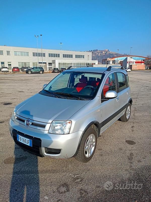 Usata Fiat Panda 77 CV (56 kW) 2010 Grigio Berlina