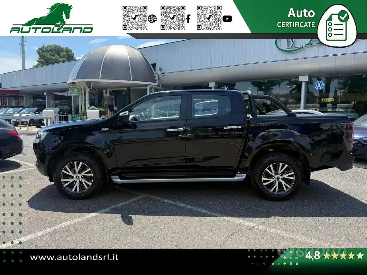 Usata Isuzu D-Max 163 CV (119 kW) 2024 Nero Berlina