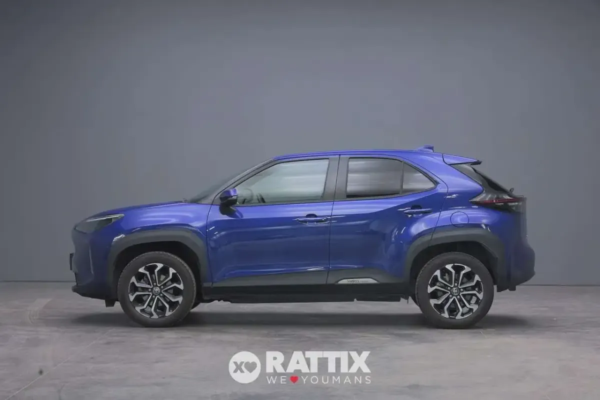 Usata Toyota Yaris Cross Trend 116 CV (85 kW) 2022 Blu SUV