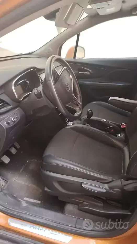 Usata Opel Mokka X 136 CV (100 kW) 2016 Arancione SUV