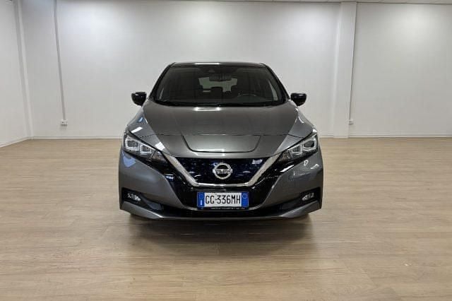 Usata Nissan Leaf 89 kW (122 CV) 2021 Grigio Utilitaria