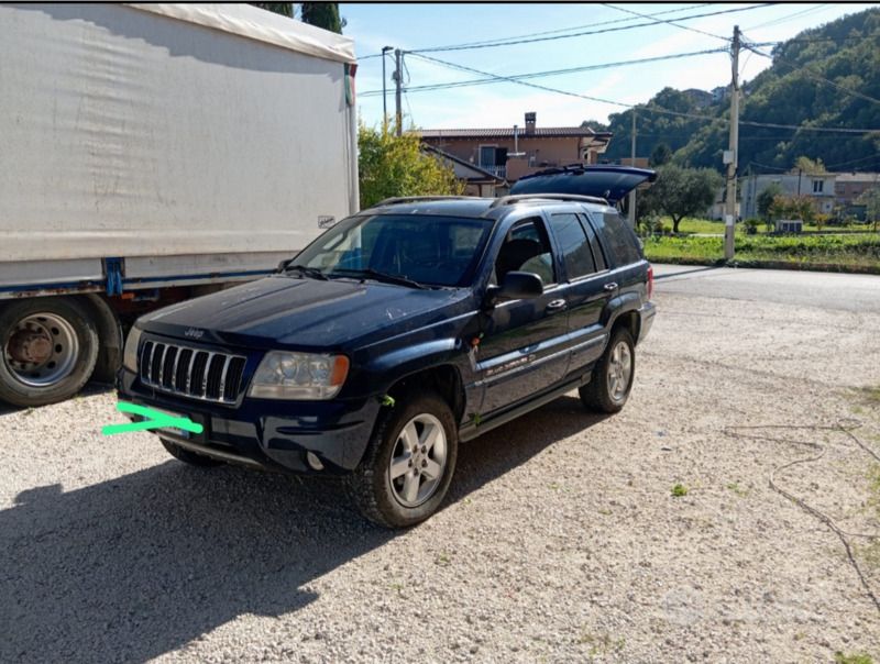 Blu Usata 2004 Jeep Grand Cherokee SUV | 5000 € (Super prezzo) - Immagine 1/4