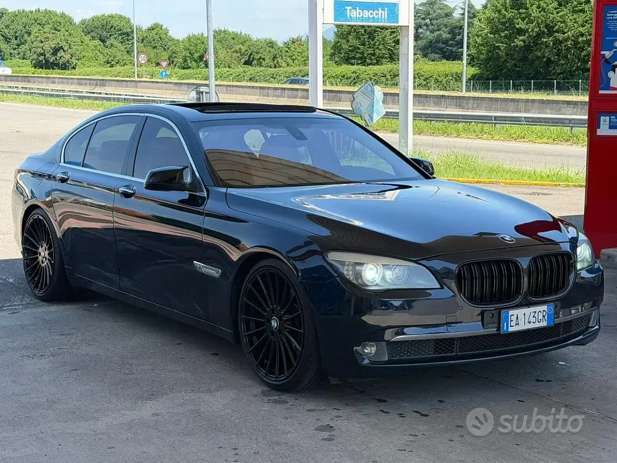 Usata BMW 730 306 CV (225 kW) 2011 Nero Berlina