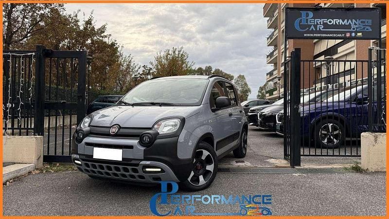 Grigio moda pastello Usata 2021 Fiat Panda Cross Cross Due volumi | 9890 € (Ottimo prezzo) - Immagine 1/4