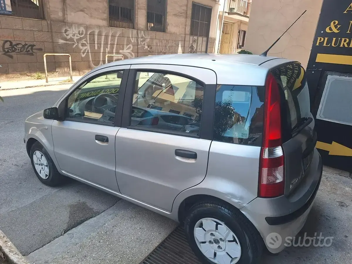 Usata Fiat Panda Active 54 CV (39 kW) 2006 Grigio Utilitaria