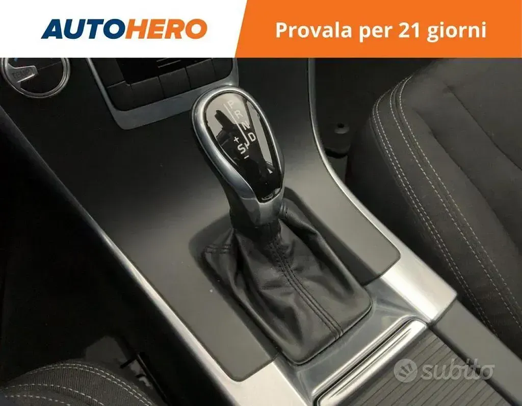 Usata Volvo XC60 Kinetic 150 CV (110 kW) 2015 Grigio SUV