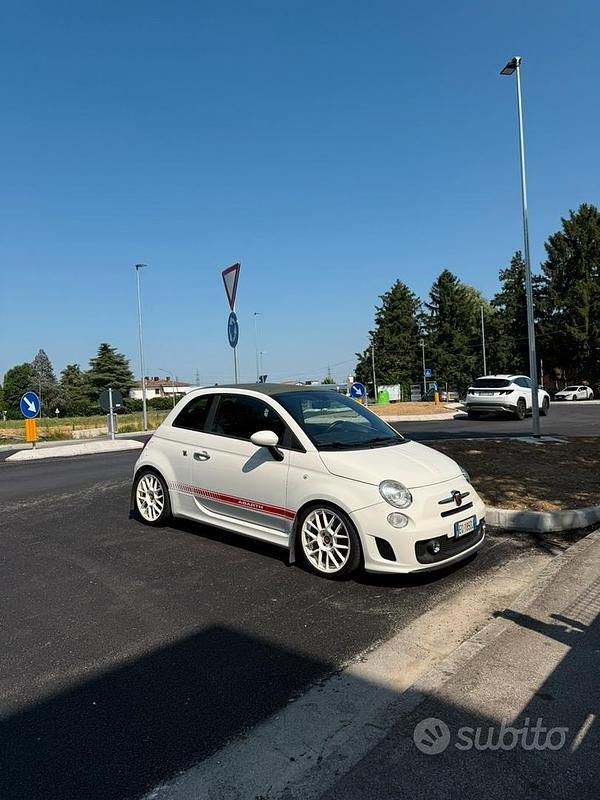 Usata Abarth 500C 2010 Bianco Cabrio