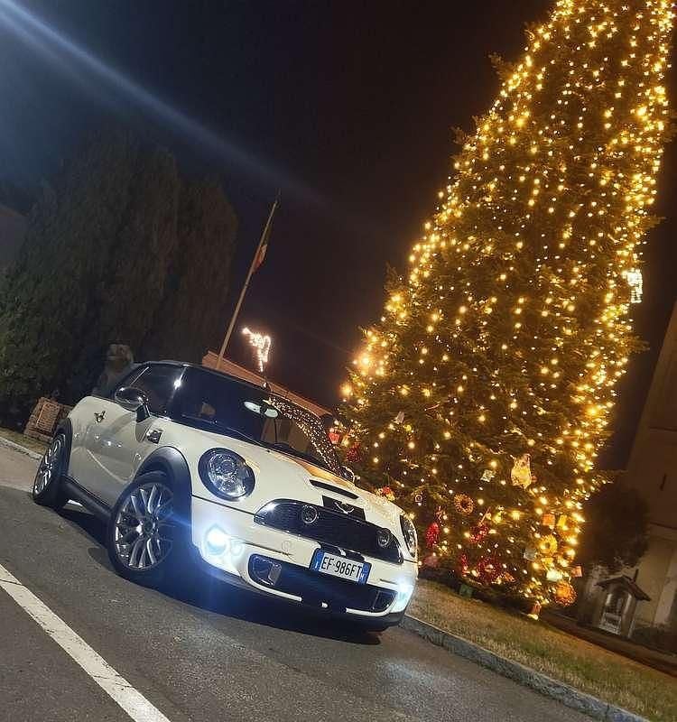 Usata Mini Cooper S Cabriolet 184 CV (135 kW) 2010 Cabrio