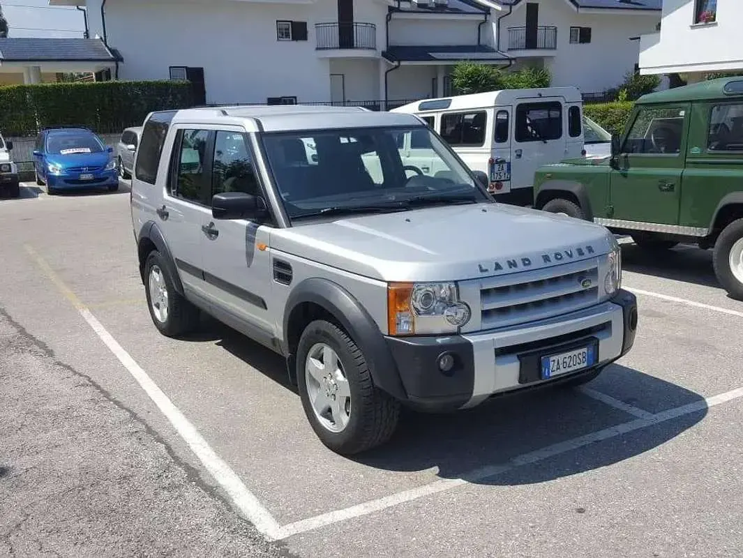 Usata Land Rover Discovery 3 SE 190 CV (139 kW) 2005 Grigio SUV