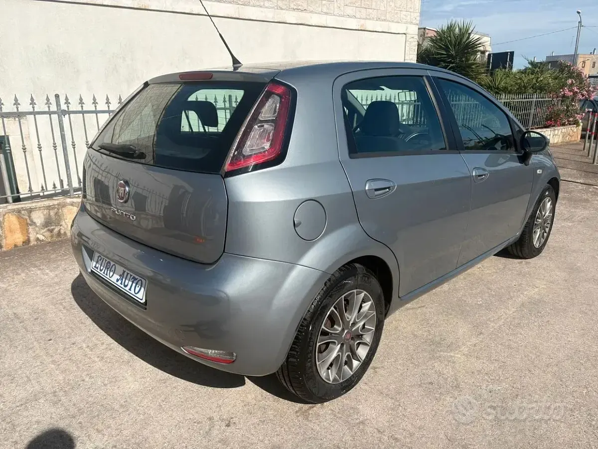 Usata Fiat Punto Evo S 75 CV (55 kW) 2012 Grigio Utilitaria