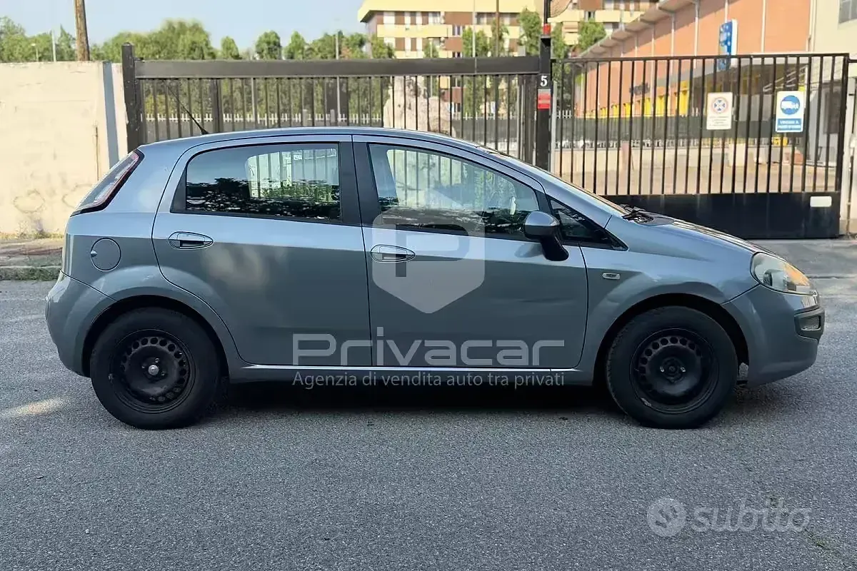 Usata Fiat Punto Evo 65 CV (47 kW) 2010 Grigio Utilitaria