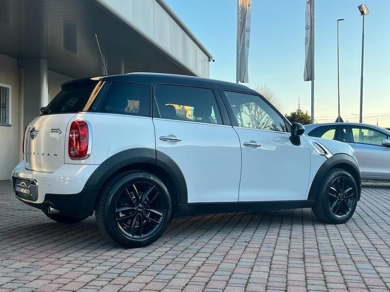 Usata Mini Cooper D Countryman Business 111 CV (81 kW) 2015 Bianco SUV