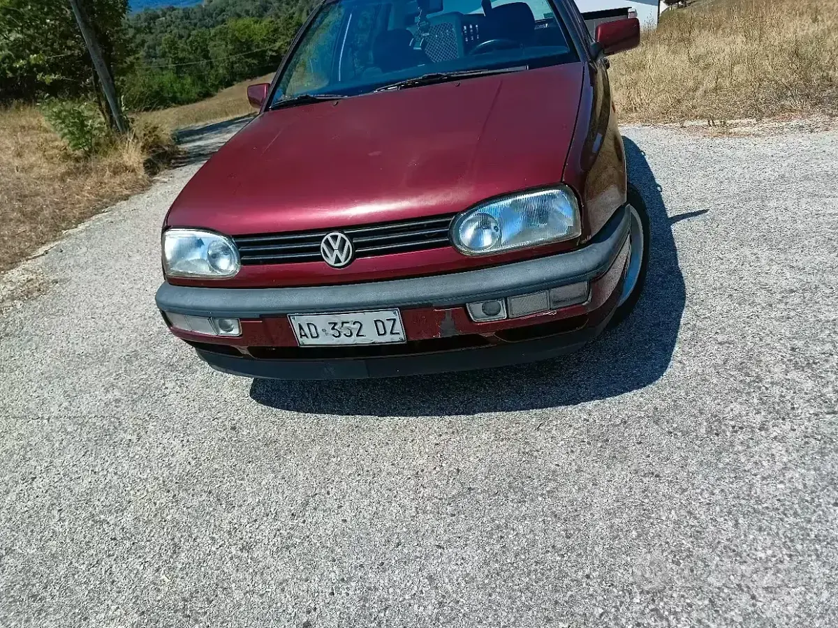 Usata VW Golf III 75 CV (55 kW) 1994 Rosso Berlina