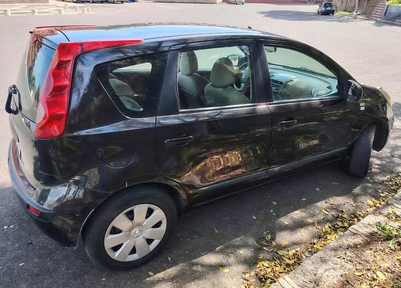 Usata Nissan Note 88 CV (64 kW) 2009 Nero Monovolume