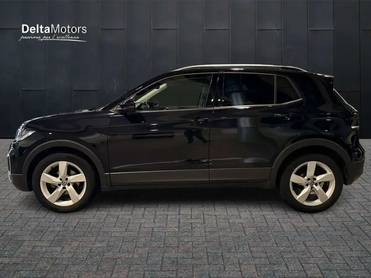 Usata VW T-Cross Advance 110 CV (80 kW) 2022 Nero SUV