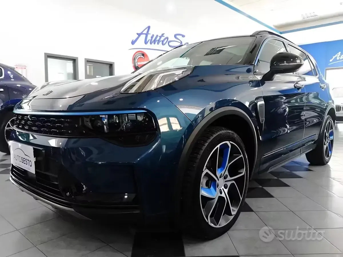 Usata Lynk & Co 01 261 CV (191 kW) 2023 Blu SUV