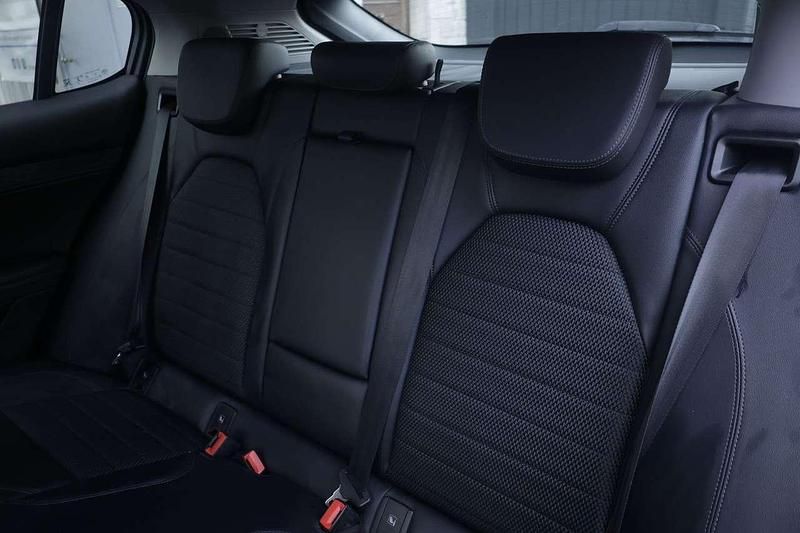 Usata Alfa Romeo Stelvio Business 190 CV (139 kW) 2020 Grigio scuro SUV