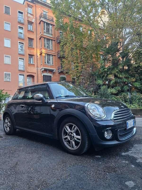 Usata Mini ONE 75 CV (55 kW) 2013 Utilitaria