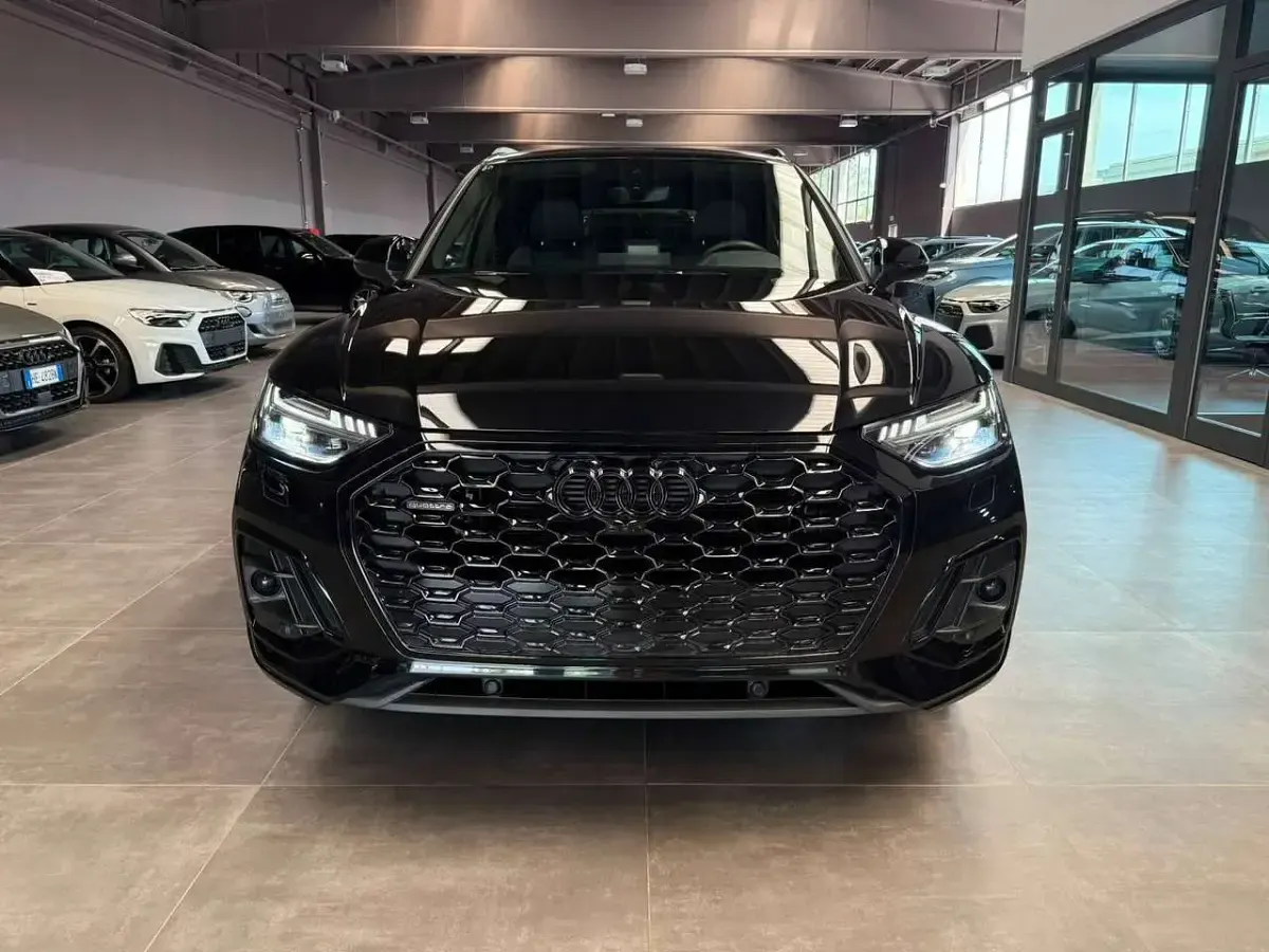 Usata Audi Q5 Sportback S-Line 204 CV (150 kW) 2025 Nero SUV