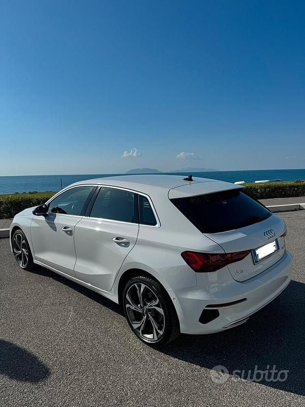 Usata Audi A3 Ambiente 150 CV (110 kW) 2021 Bianco Berlina