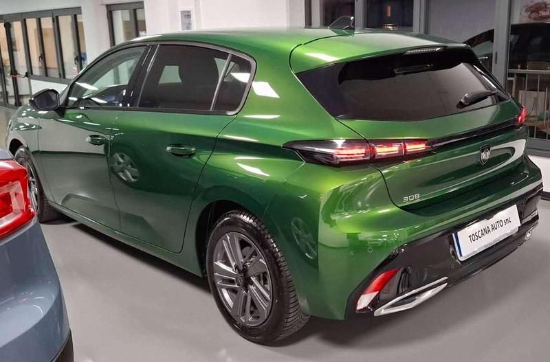 Usata Peugeot 308 Allure 131 CV (96 kW) 2025 Verde Berlina